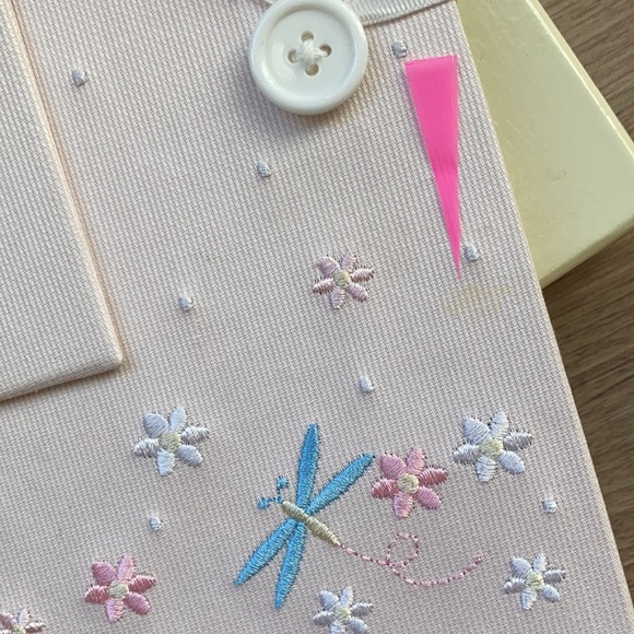 Gibson little flower memory book for a newborn NIB - Picture 14 of 16